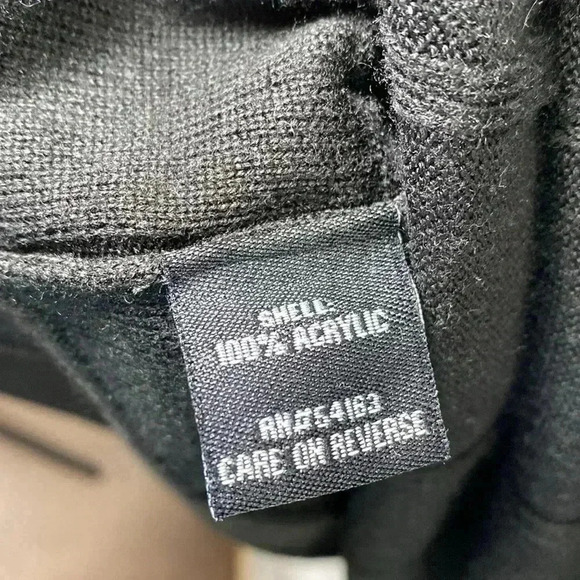 Ellen Tracy Black Long Sleeve Pleated Fit & Flair Sweater Dress in Size Medium. - Picture 8 of 15